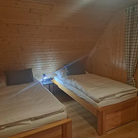 Dağ evi Pod Dlhou Mala Podbanske *